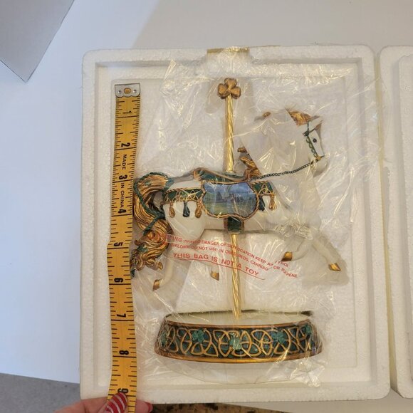 NIB The Hamilton Collection - Irish Blessing Carousel Sculpture - Picture 6 of 10